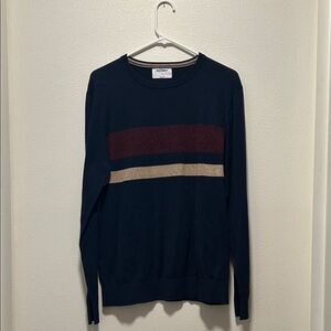 Old Navy Men's Sweater in Navy with Maroon and Tan Stripes